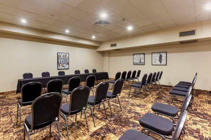 Meeting facility